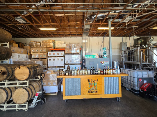 Wicked Dolphin Distillery-开普科勒尔必去景点