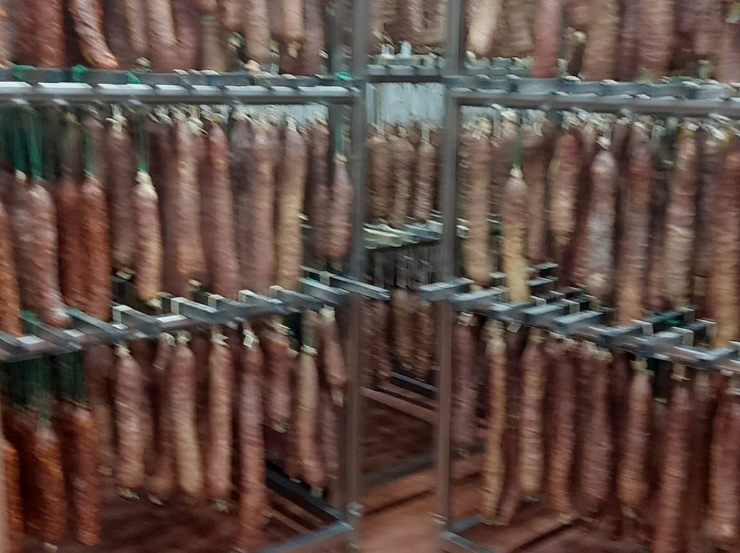 Eiriz Jamones & Embutidos De Bellota-Corteconcepcion必去景点