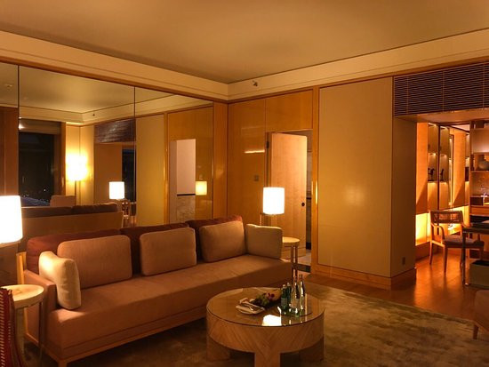 新加坡丽思卡尔顿美年酒店主图