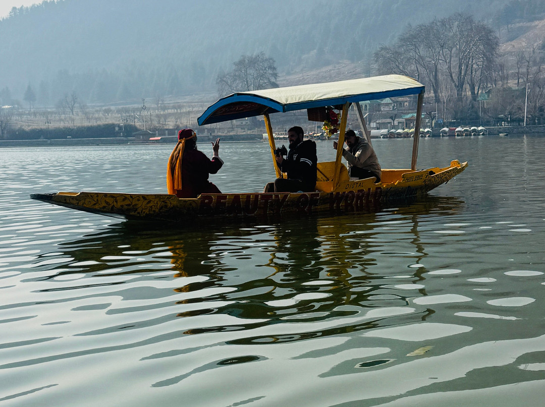 Kashmir Taxi Service-斯利那加必去景点
