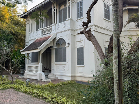 卢昂岛赛居所主图