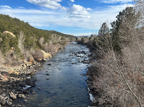 城堡冲浪酒店主图