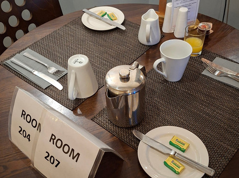 南霍隆阿姆斯酒店主图