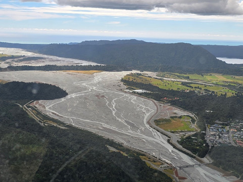 Mountain Helicopters-福克斯冰川必去景点