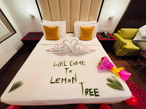 查漠柠檬树酒店主图