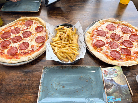 Dino Falls Adventure Golf-Trafford Park必去景点