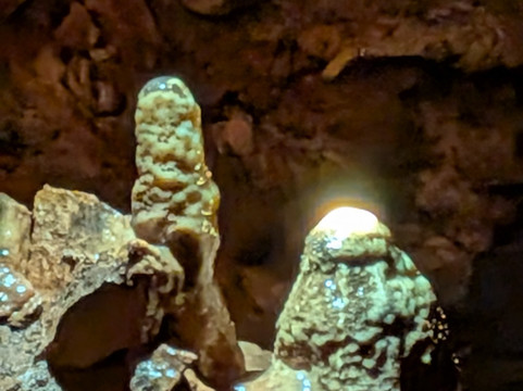 肯特洞穴-托基必去景点