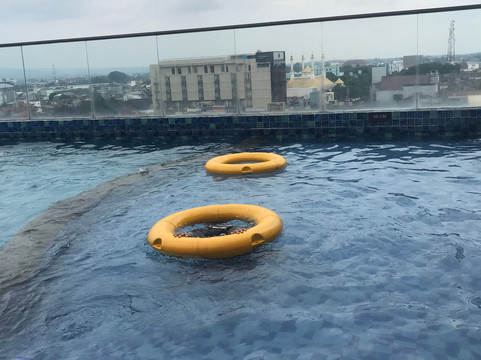 打横市地平线酒店主图