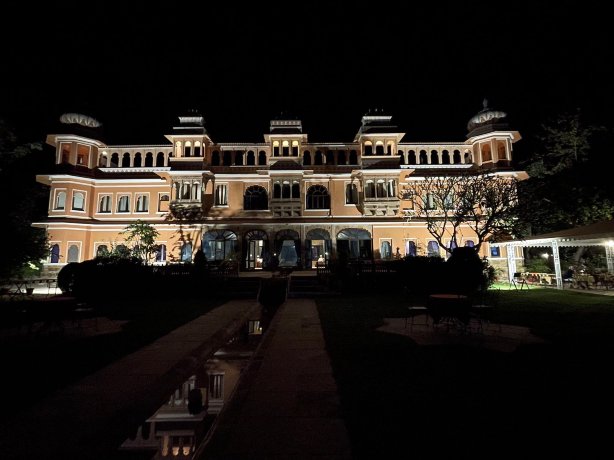 法塔赫巴格酒店-官方