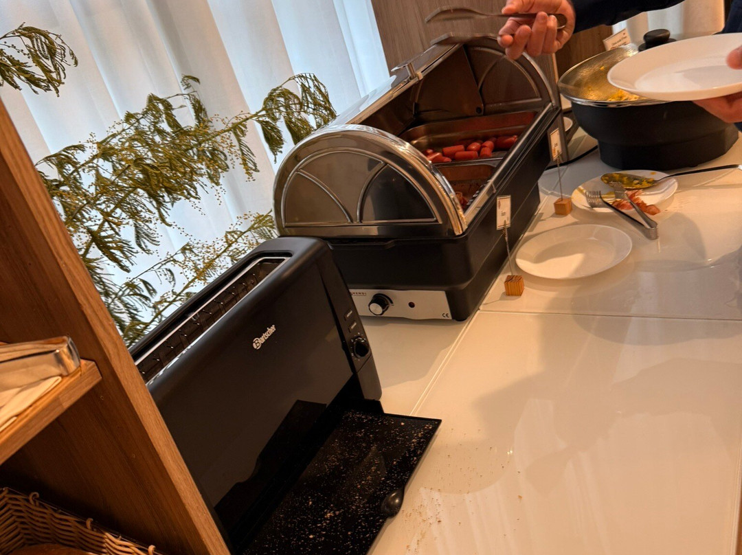 爱皮尼公园酒店主图