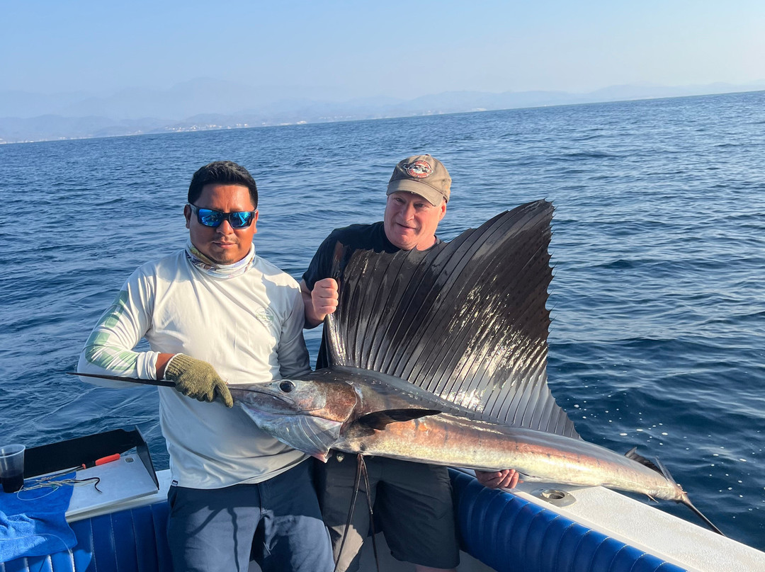 Fishing With Tico Huatulco-Crucecita必去景点