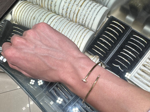 Queens jewelers-奥腊涅斯塔德必去景点