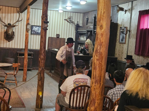 The Saloon Theatre-墓碑镇必去景点