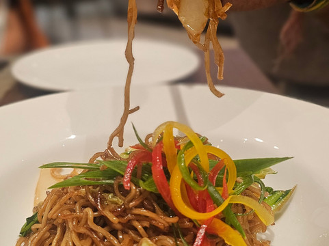 苏拉特·Regenta世界酒店主图