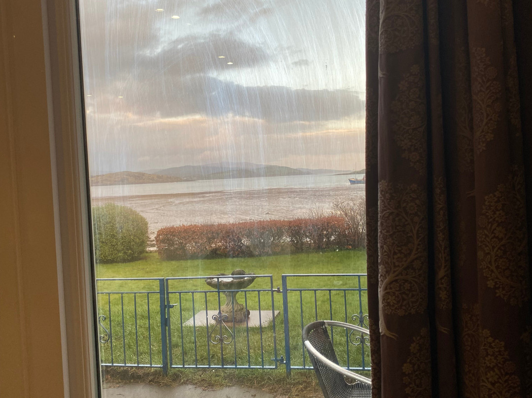 贝尔卡利湾酒店主图