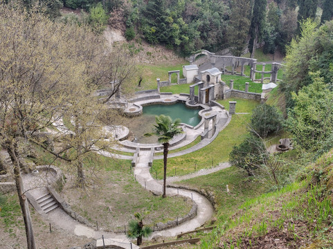 Club Magellano-Tavazzano con Villavesco必去景点