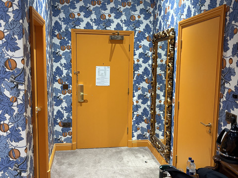 科尔交易所酒店主图