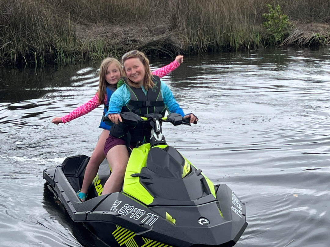 Xtr3me Vortex Jet Ski Rentals-Weeki Wachee必去景点