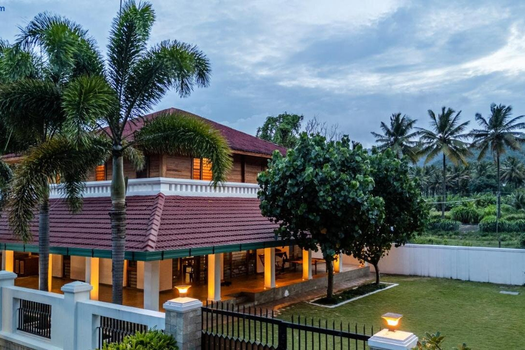 Senaro Luxury Farm