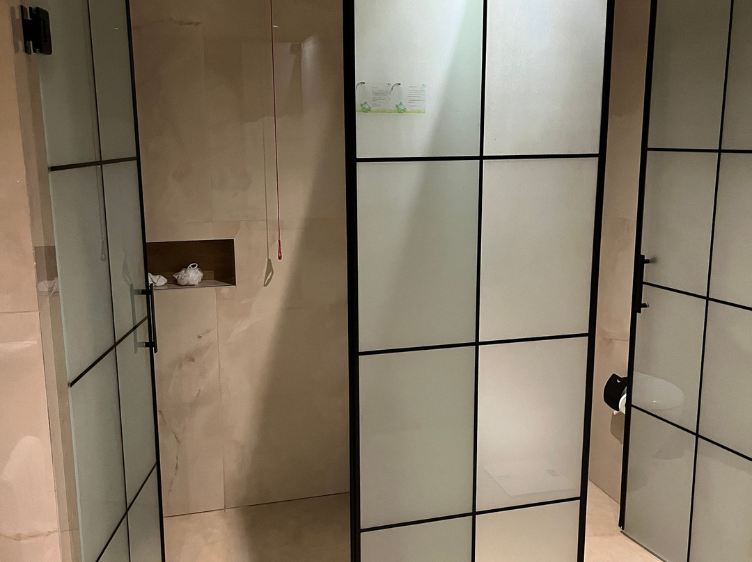 帕纳贾套房酒店主图