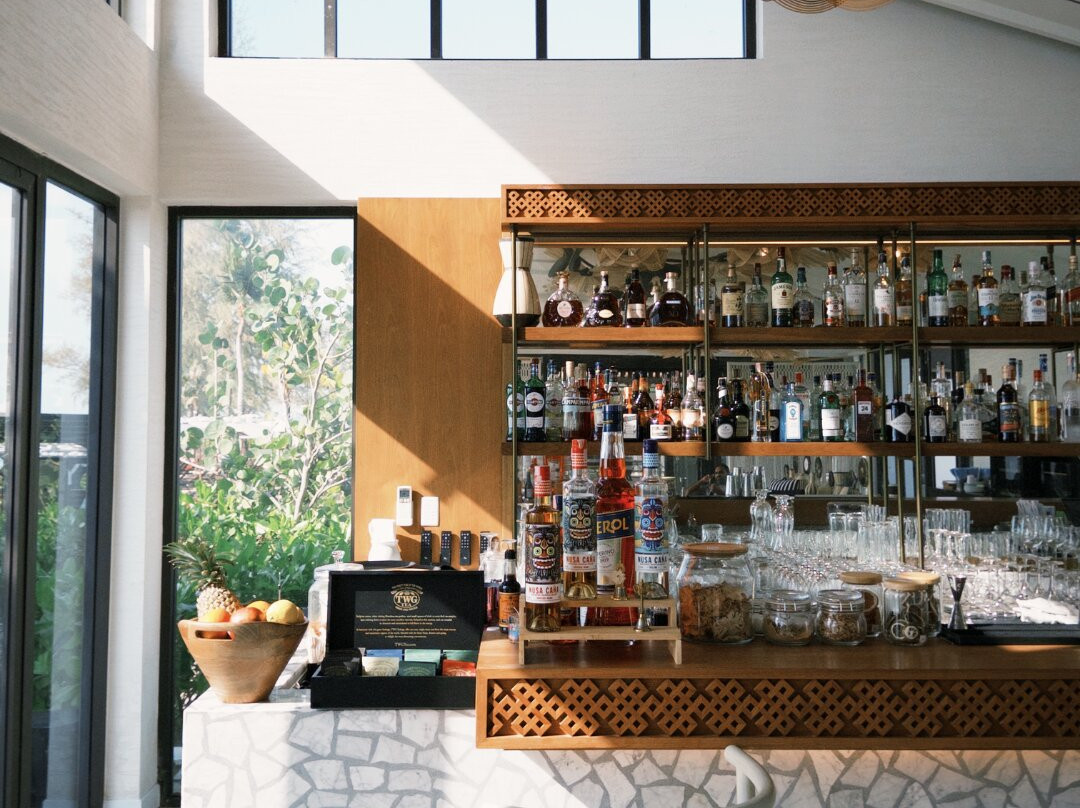 Lido Beach Restaurant & Lounge