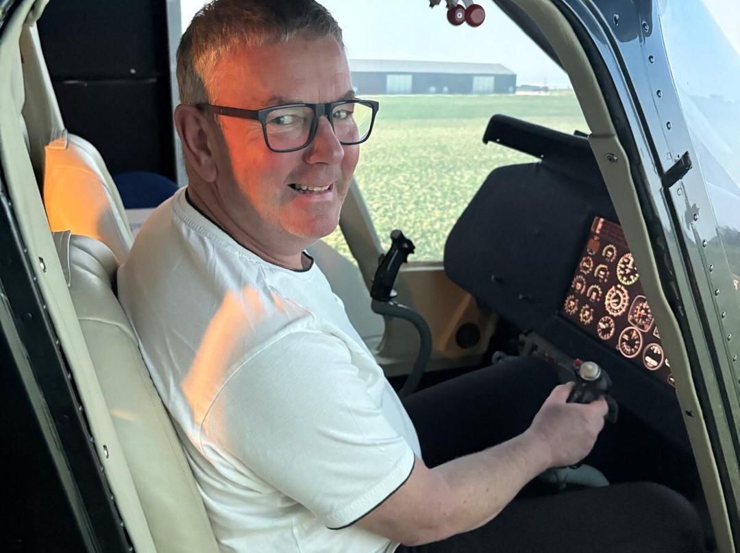Deeside Flight Simulators-埃尔斯米尔港必去景点