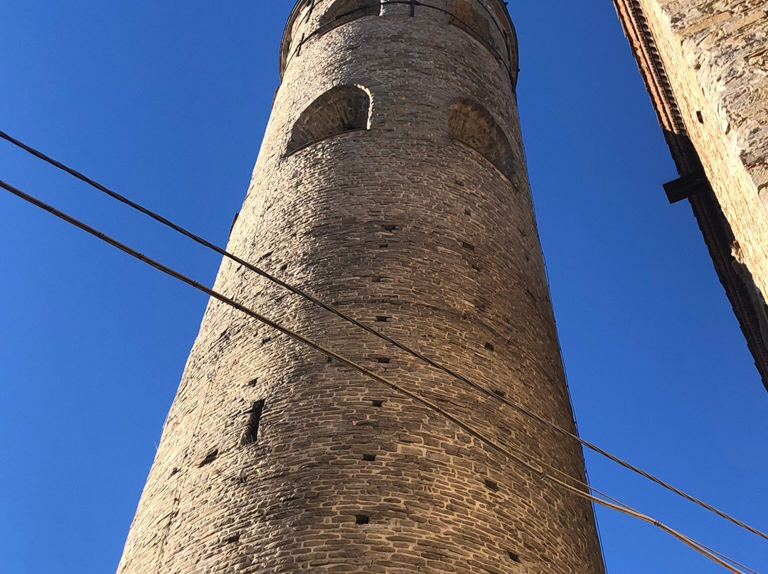 Campanile Rotondo-卡斯泰洛城必去景点