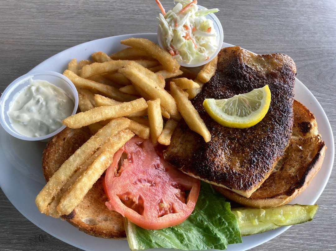 Riviera Bar and Grill