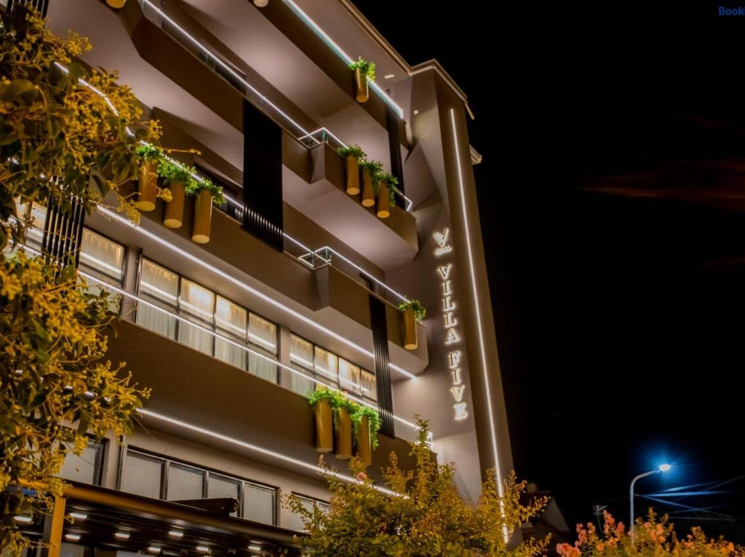 Villa Five Hotel