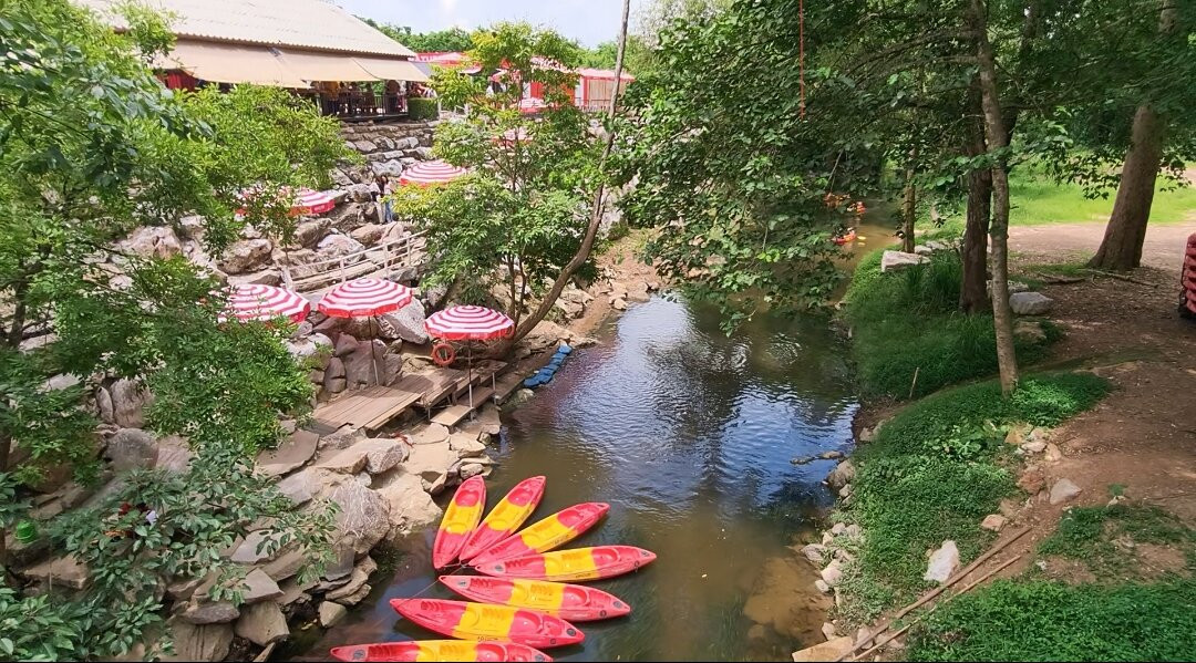 Ban Tha Chang Spring-Mu Si必去景点