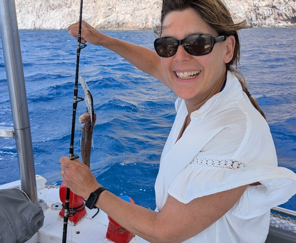 Giorgaros fishing tours Santorini-维查德必去景点
