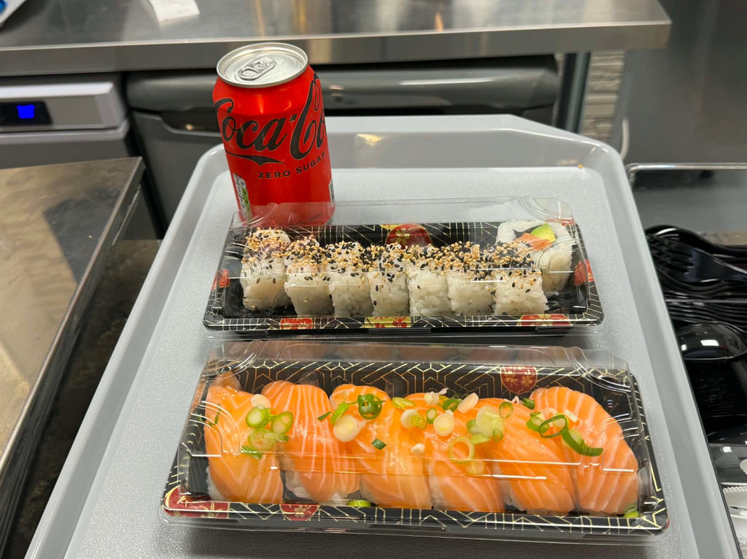 Sakura Everest Sushi and Bento