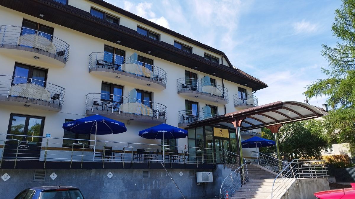 维斯提纳酒店-旅行者