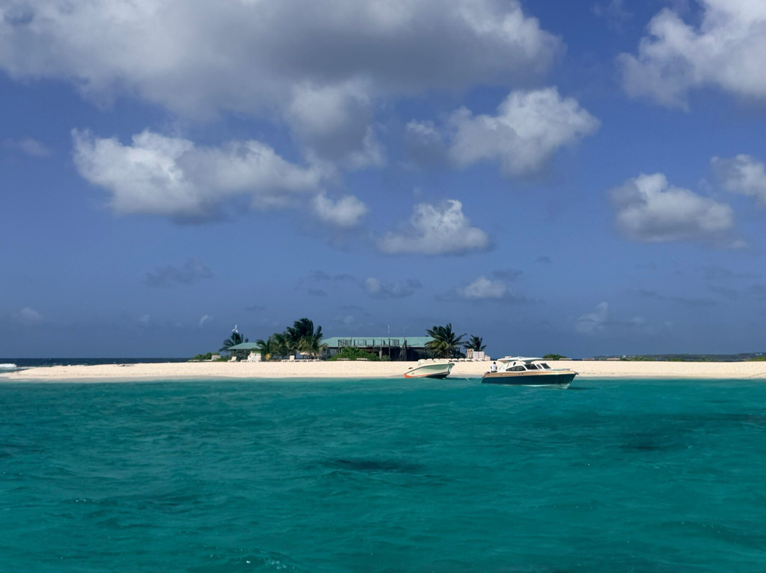 Captain Alan's Boat Charters-Oyster Pond必去景点