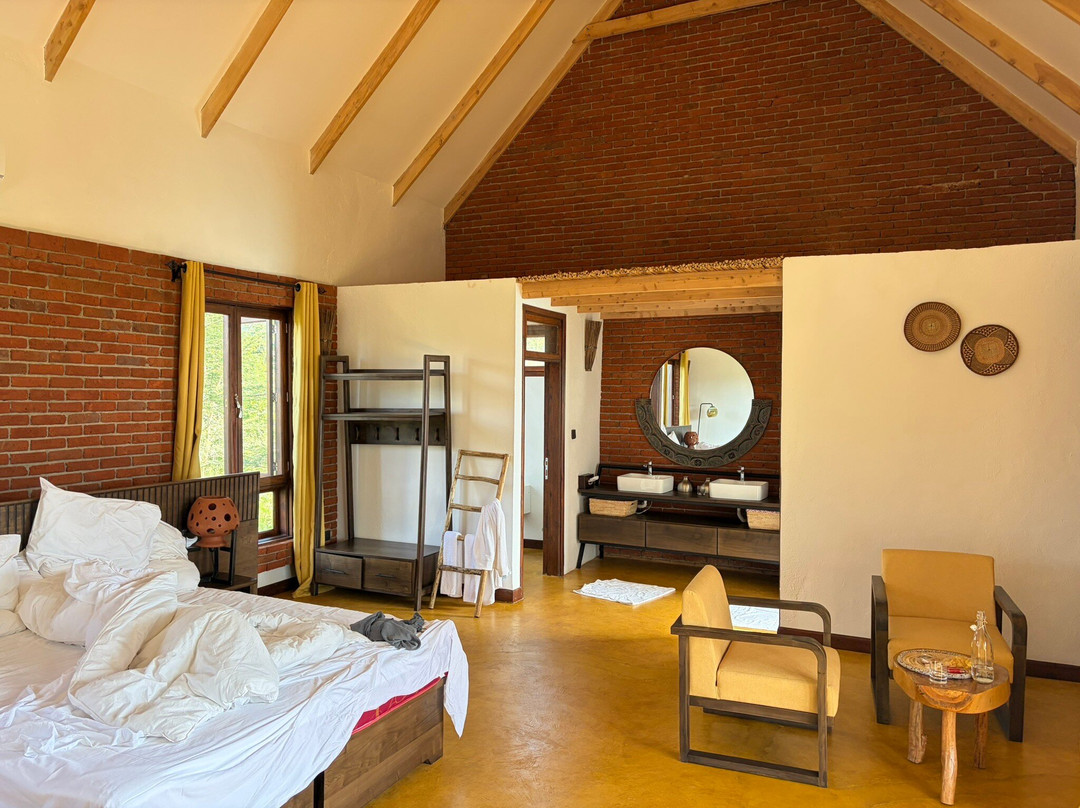 Moonbow Lodge
