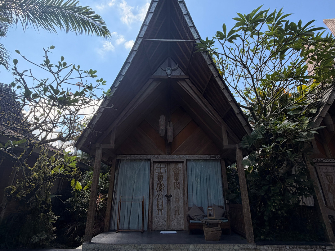仓古普雷马丹小屋酒店主图