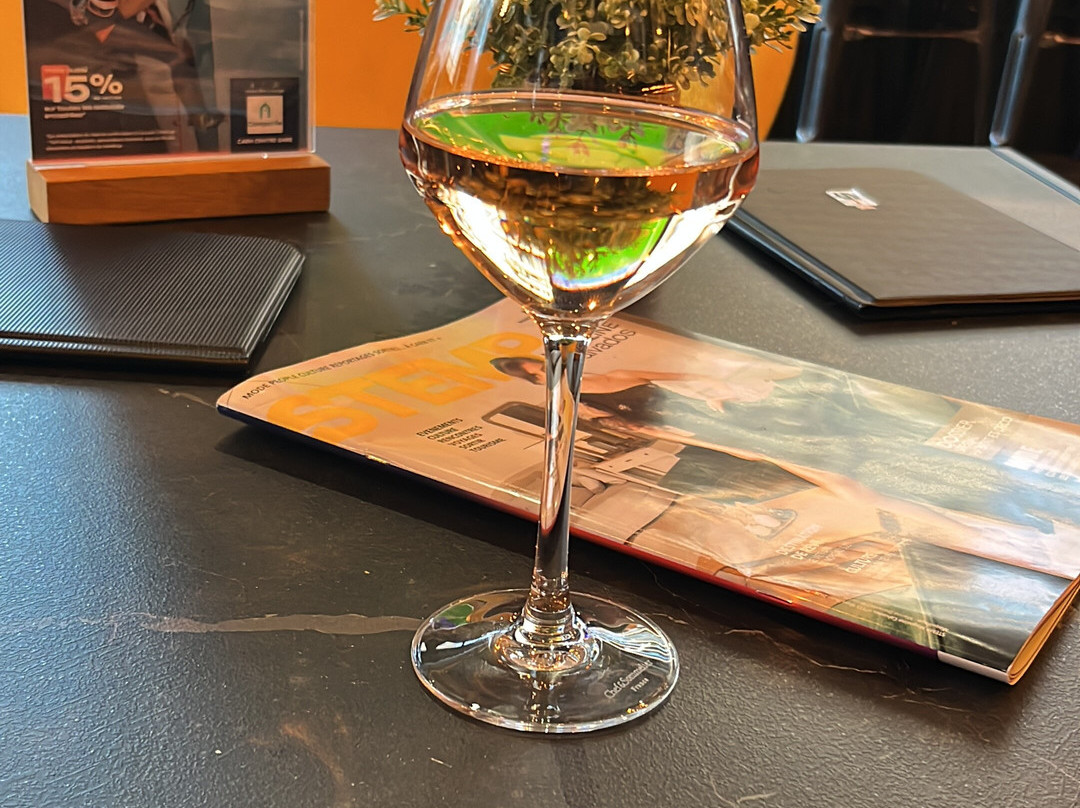 卡昂中心车站康铂酒店主图