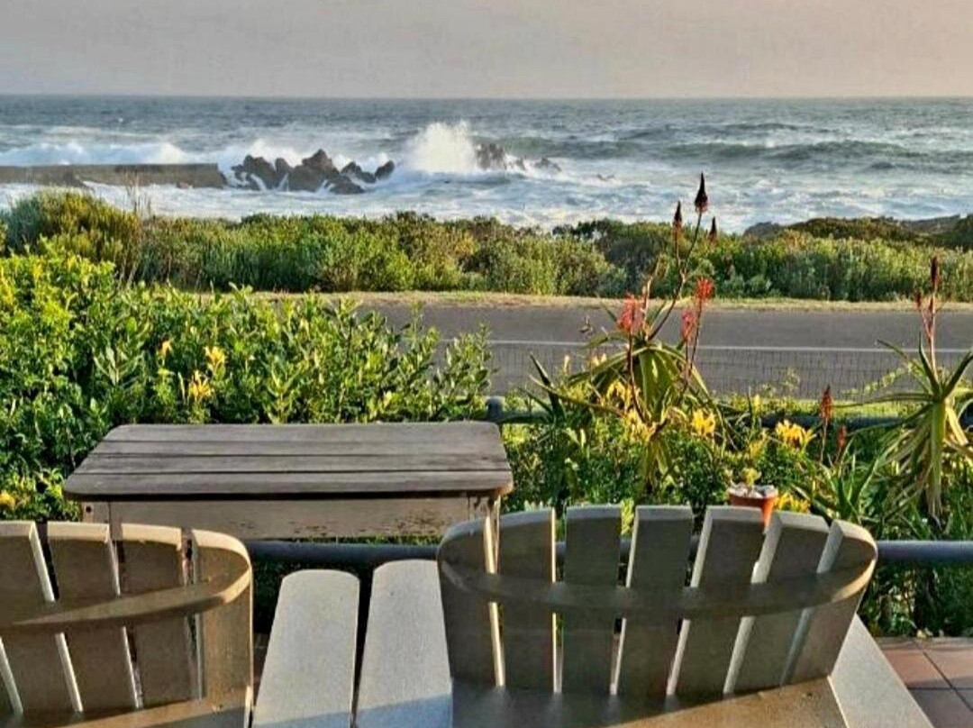 La Mer Seafront Selfcatering Accommodation Kleinmond