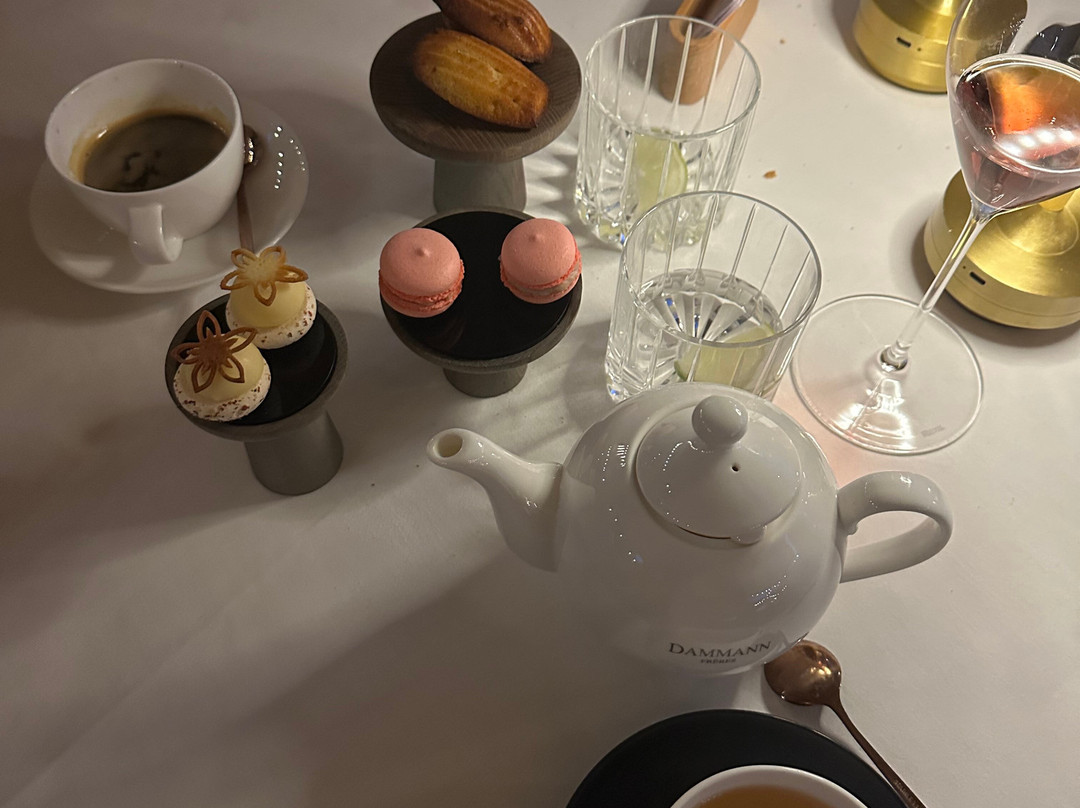 Karels Restaurant Hotel主图
