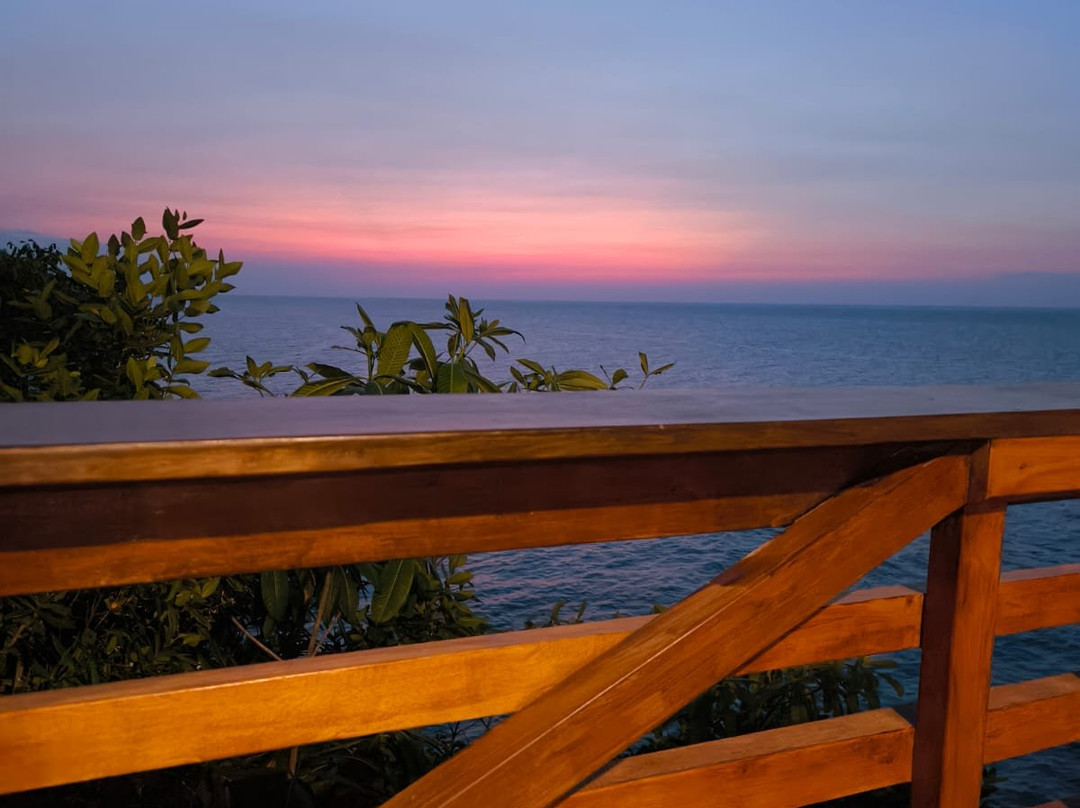 The Cliff - Dive Resort