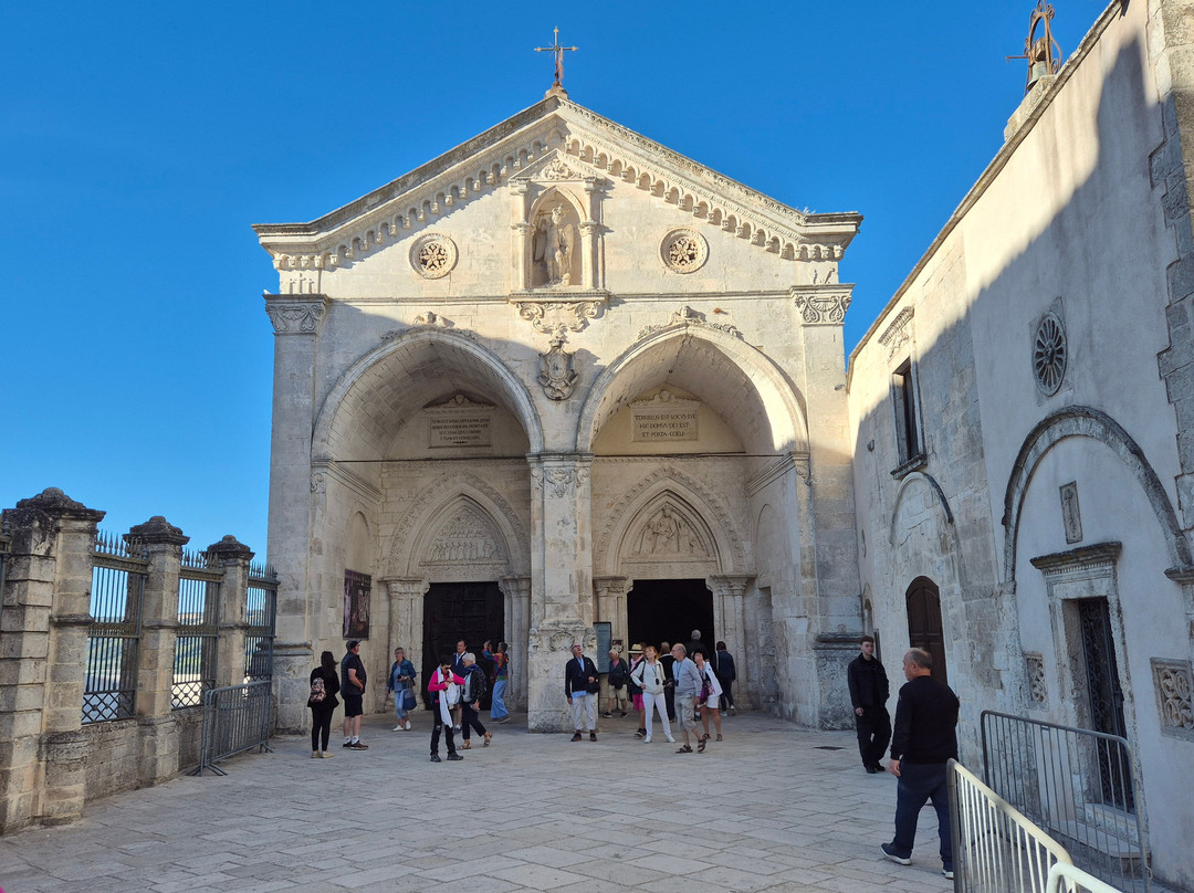 Santuario di San Michele Arcangelo-Monte Sant'Angelo必去景点