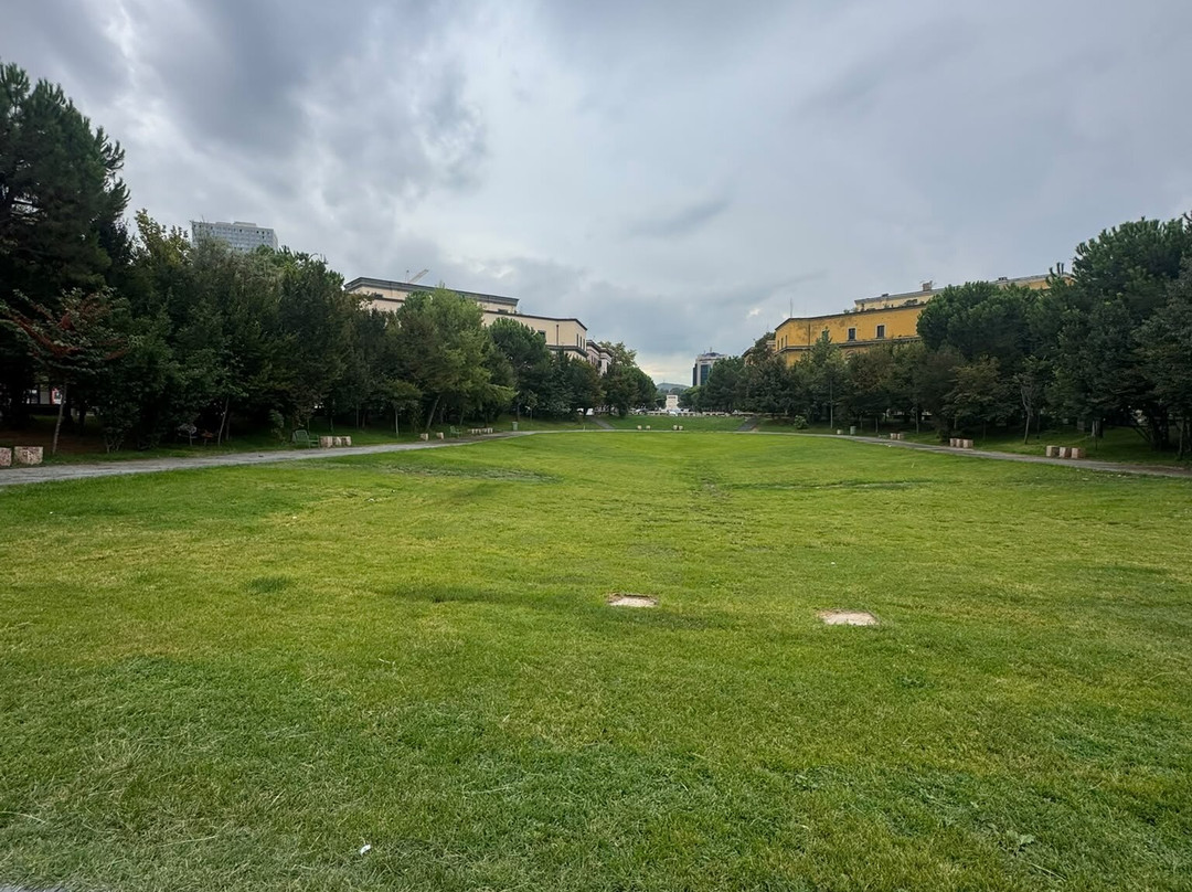 Skanderbeg Square-地拉那必去景点