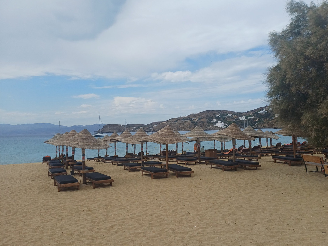 Mylopotas Beach-埃欧斯岛必去景点