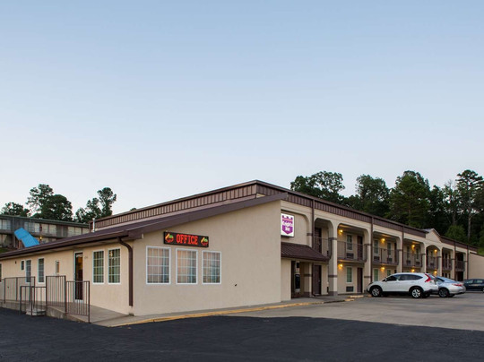 格拉纳达戴斯酒店