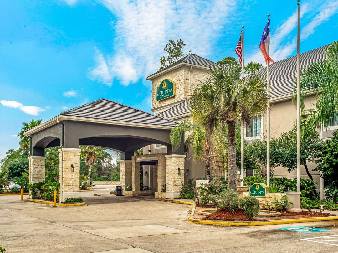 La Quinta Inn & Suites by Wyndham Kingwood Houston IAH Airpt主图