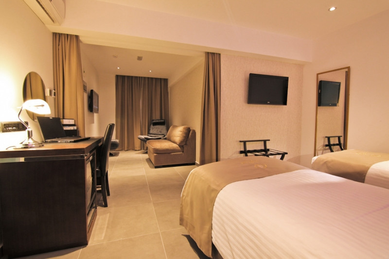 Achilleos City Hotel