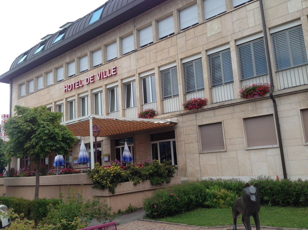 Hotel De Ville Du Sentier