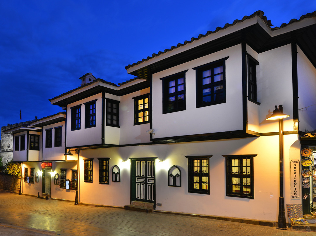 Kaleici Marina Boutique Hotel & Restaurant