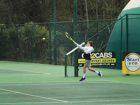 Heron Tennis-纽奎必去景点