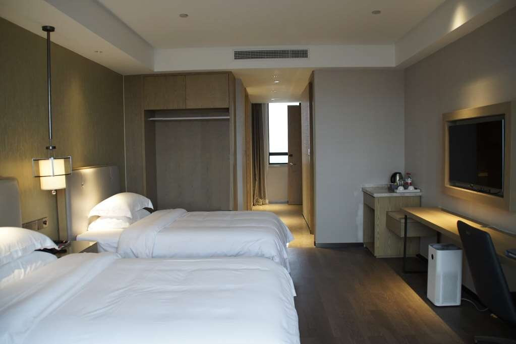 嵊州文枫华美达广场酒店主图